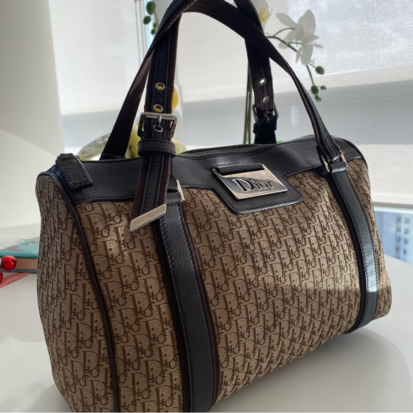 Authentic Dior Vintage Bag - Picture 2 of 11